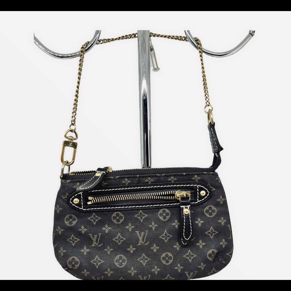 ♦️Louis vuitton pochette with chain link